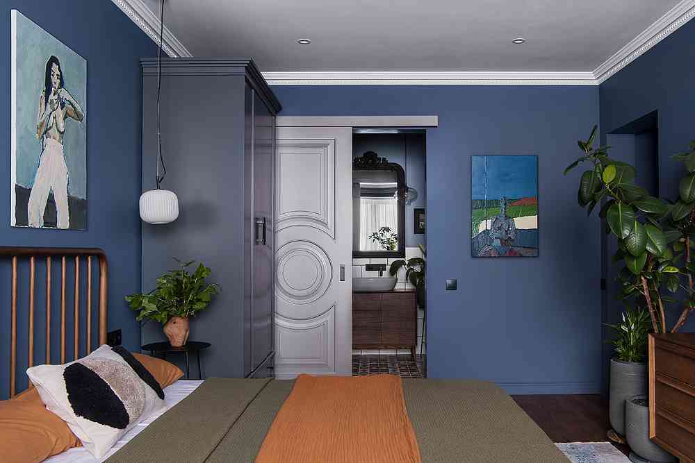 интерьер спальни в синих цветах, дизайнер Светлана Хабеева