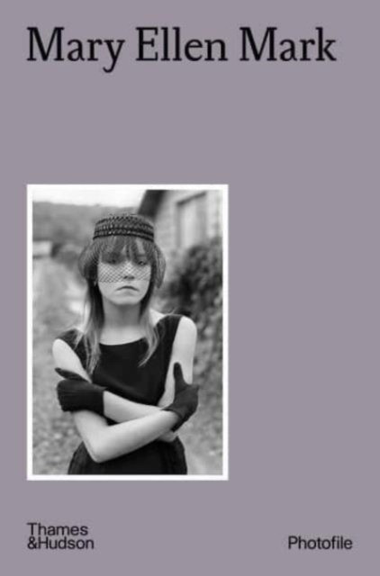 Mary Ellen Mark (Photofile) (Каролайн Бенишу: Мария Эллен Марк)