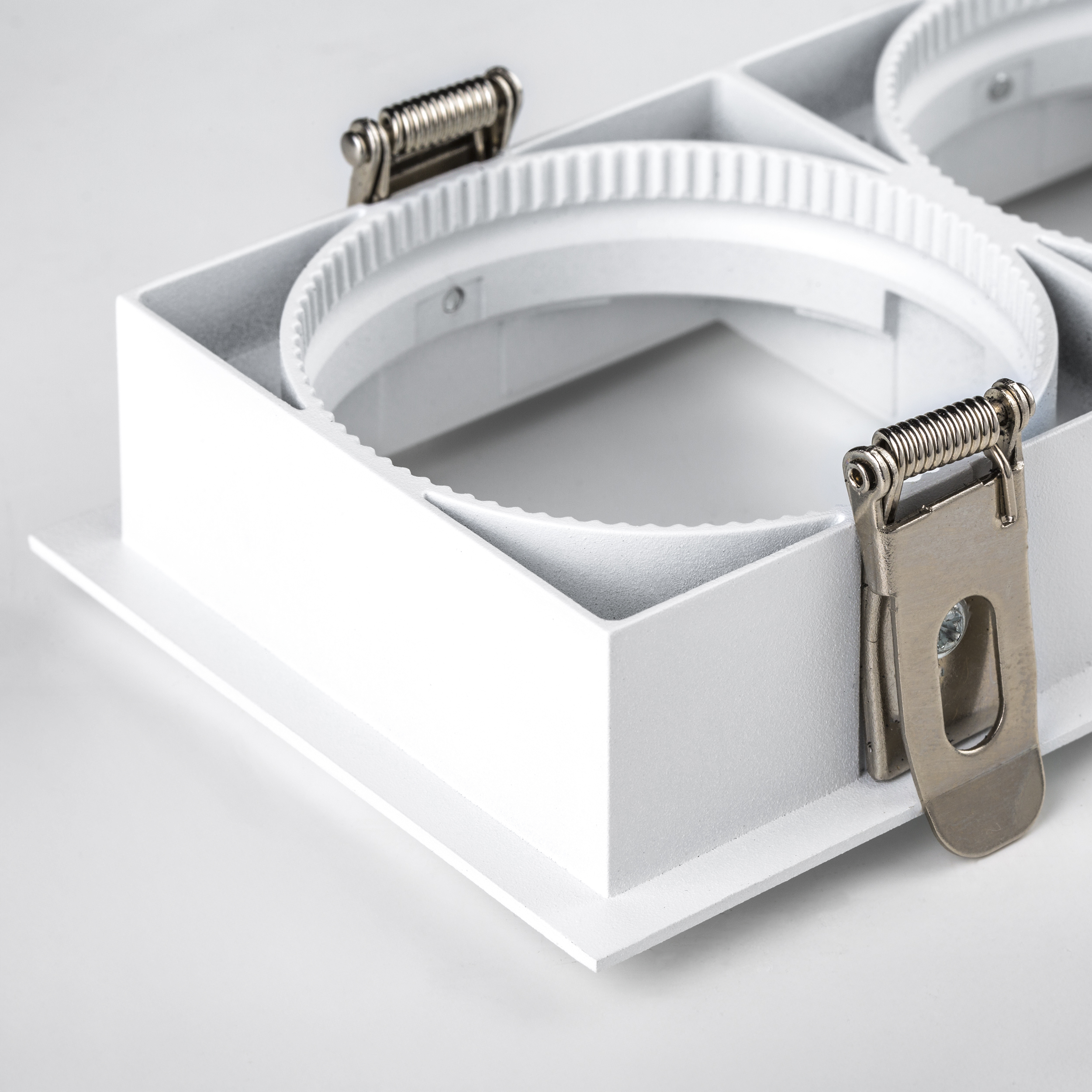 Рамка VAMVIDNEE VV988720 3 Рамка VAMVIDNEE VV988720 — изображение 3