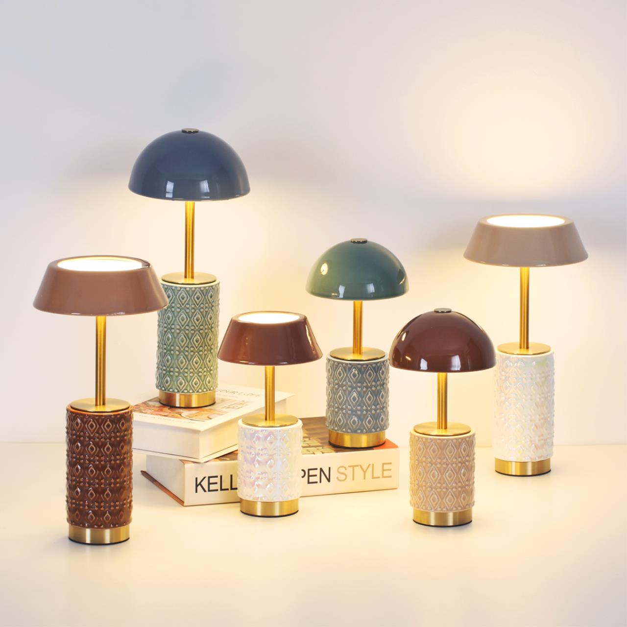 Настольная лампа беспроводная VAMVIDNEE VV979968 4 Настольная лампа беспроводная VAMVIDNEE VV979968 — изображение 4