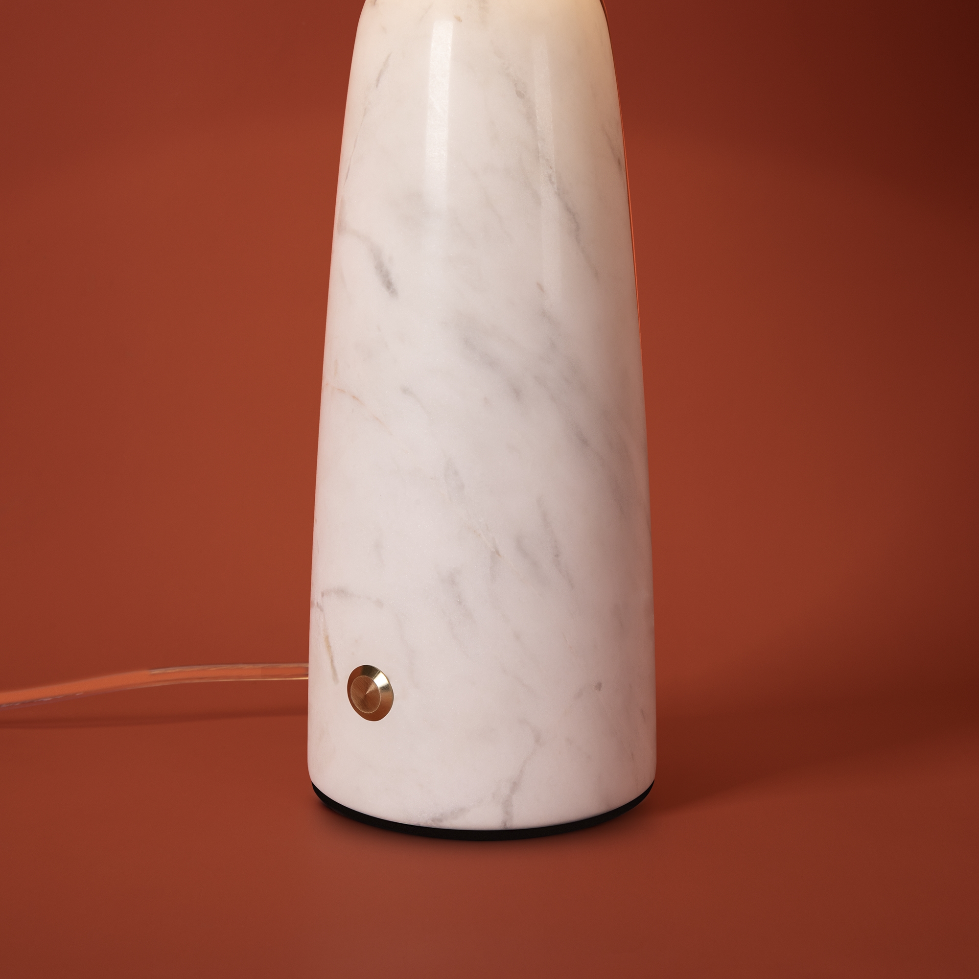 Настольный светильник VAMVIDNEE VV985522 7 Настольный светильник VAMVIDNEE VV985522 — изображение 7