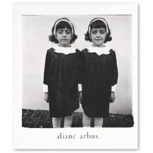 Diane Arbus: An Aperture Monograph (Диана Арбюс: апертурная монография)