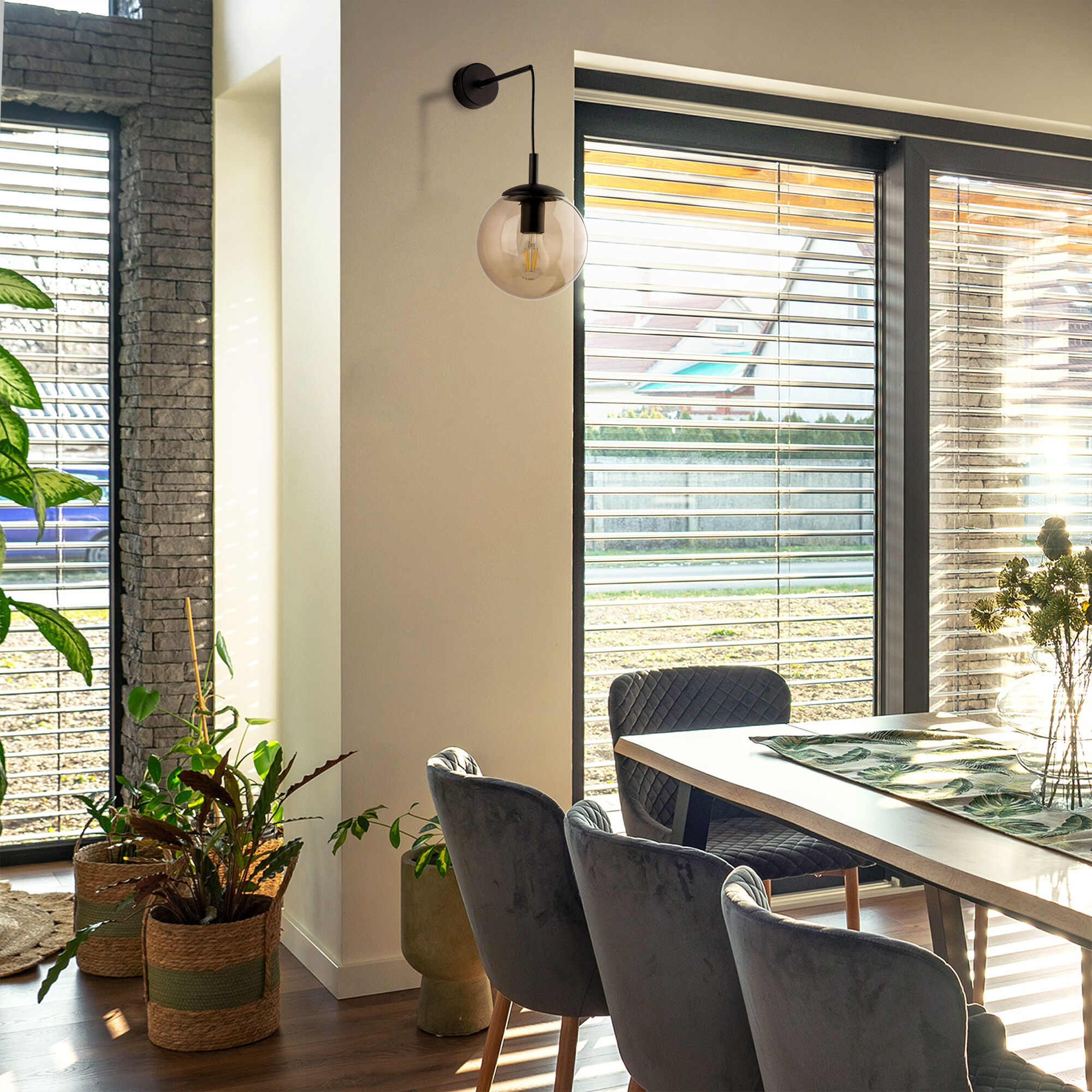 Настенный светильник со стеклянным плафоном VAMVIDNEE VV1000435 3 Настенный светильник со стеклянным плафоном VAMVIDNEE VV1000435 — изображение 3