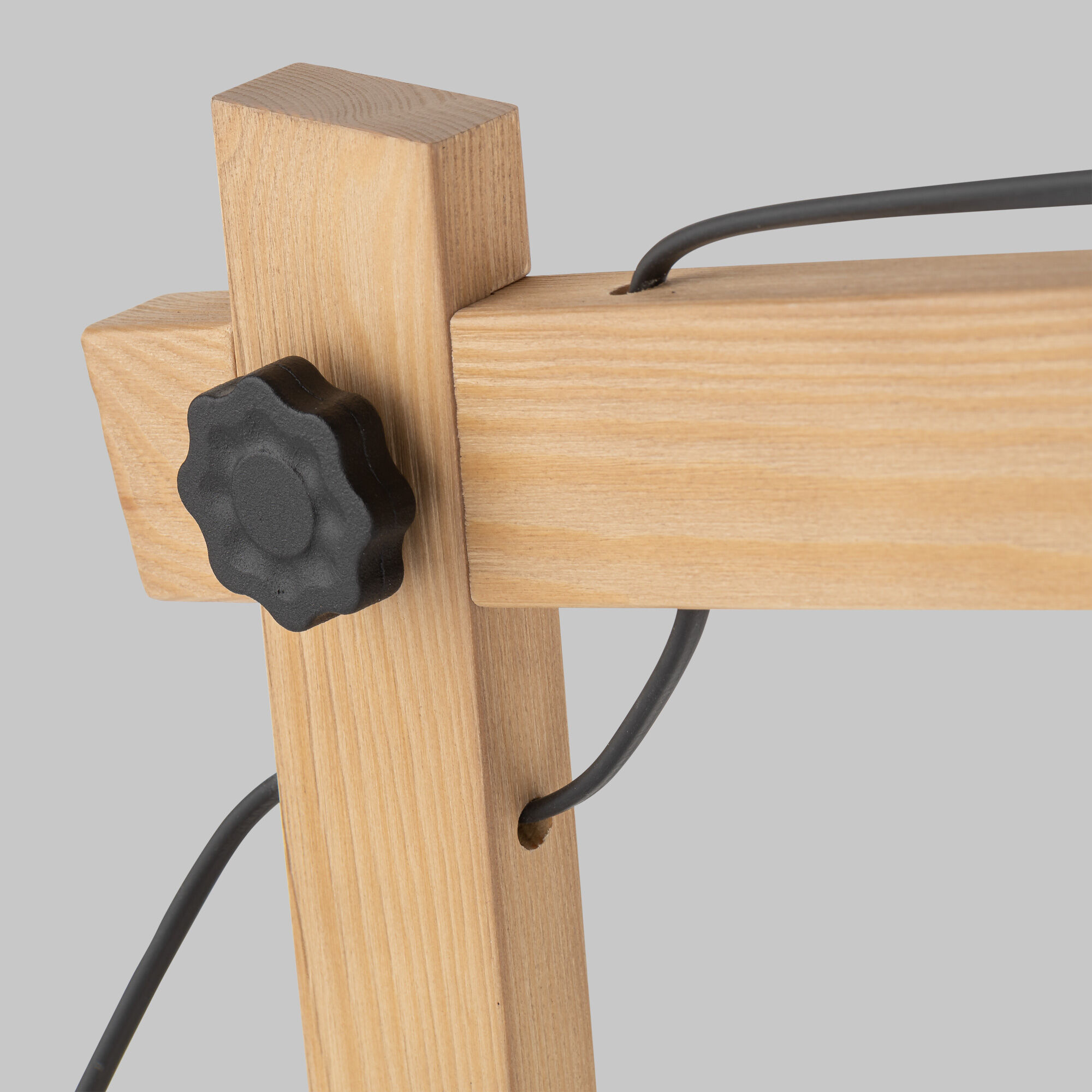 Настольный светильник VAMVIDNEE VV999844 3 Настольный светильник VAMVIDNEE VV999844 — изображение 3