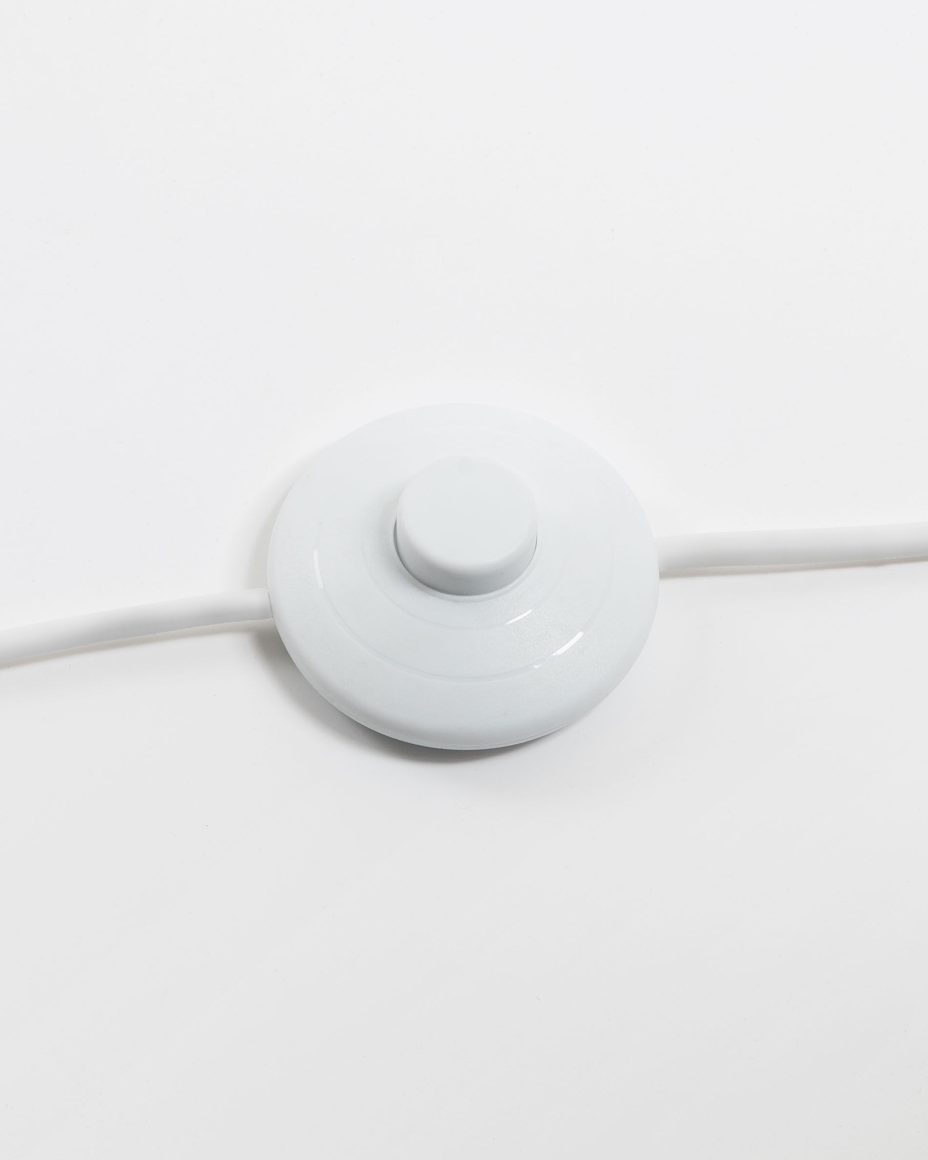 Торшер с отделкой из ясеня белым металлом и мрамором VAMVIDNEE VV1028307 9 Торшер с отделкой из ясеня белым металлом и мрамором VAMVIDNEE VV1028307 — изображение 9