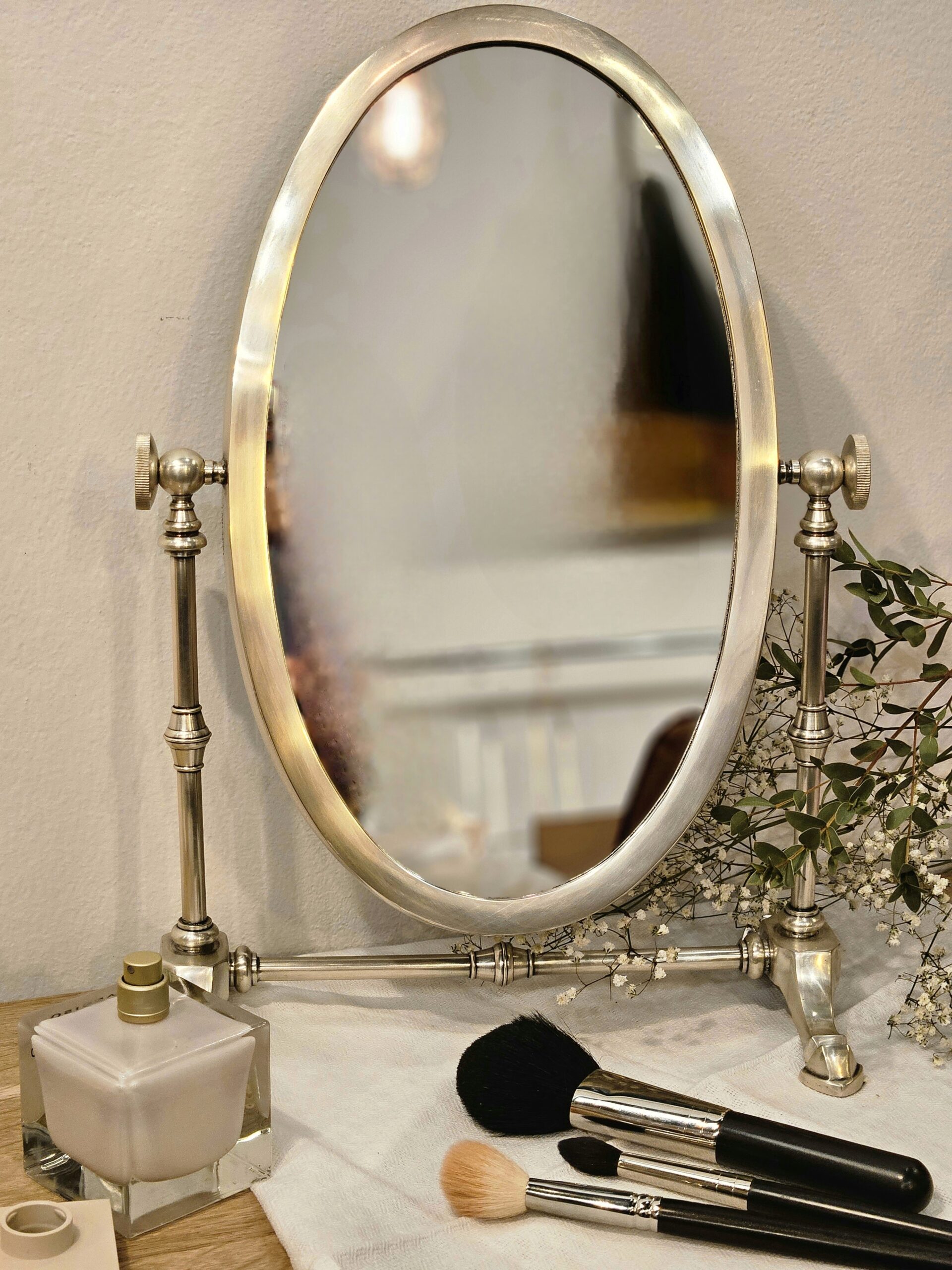 Зеркало настольное косметическое овальное VAMVIDNEE VV1025815 5 Зеркало настольное косметическое овальное VAMVIDNEE VV1025815 — изображение 5