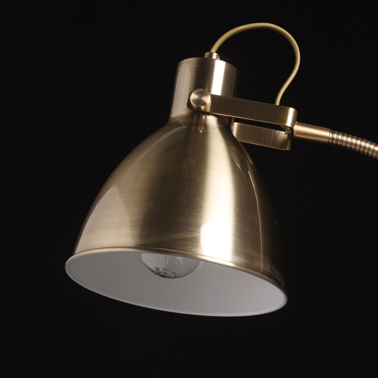 Торшер VAMVIDNEE VV625500 3 Торшер VAMVIDNEE VV625500 — изображение 3