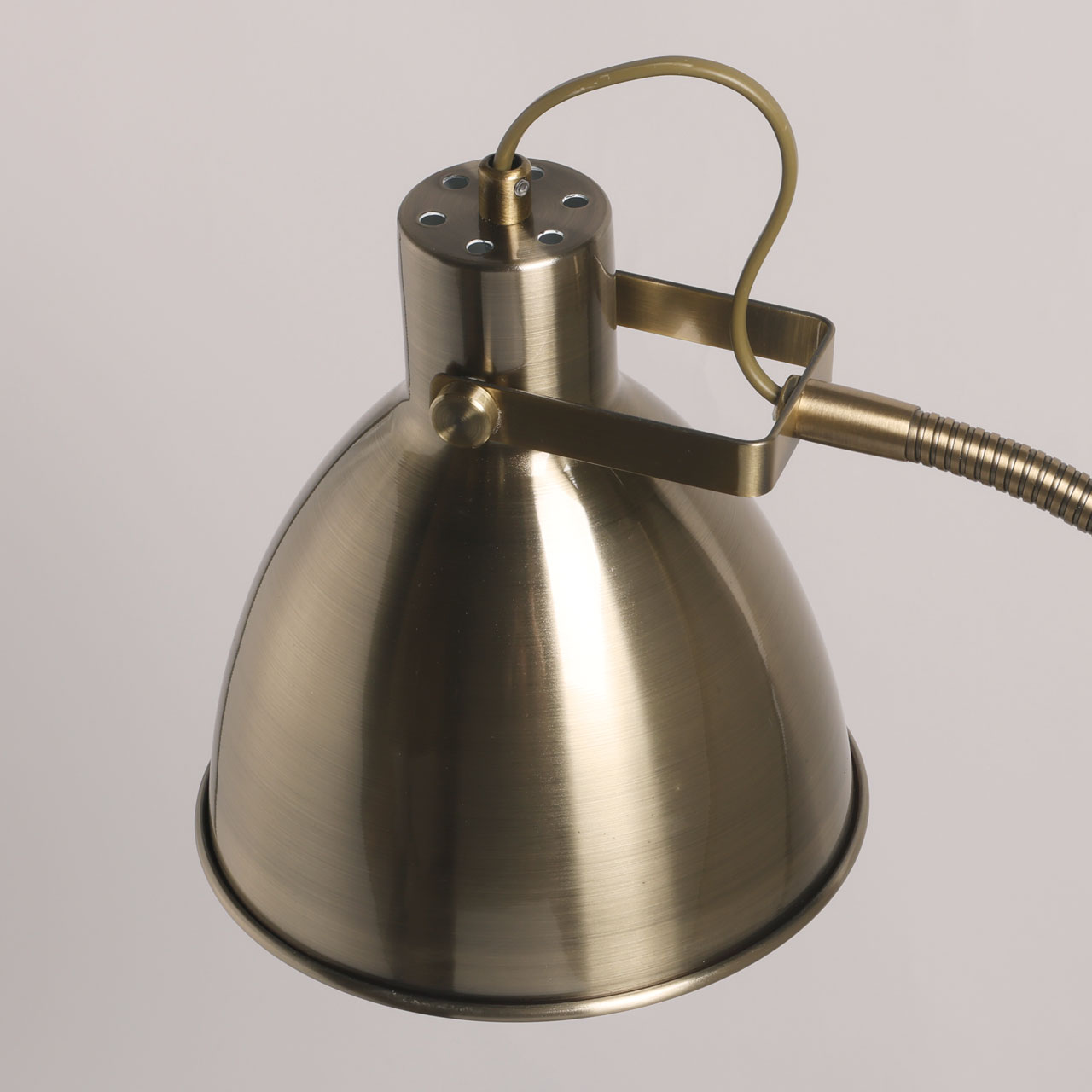 Торшер VAMVIDNEE VV625500 4 Торшер VAMVIDNEE VV625500 — изображение 4