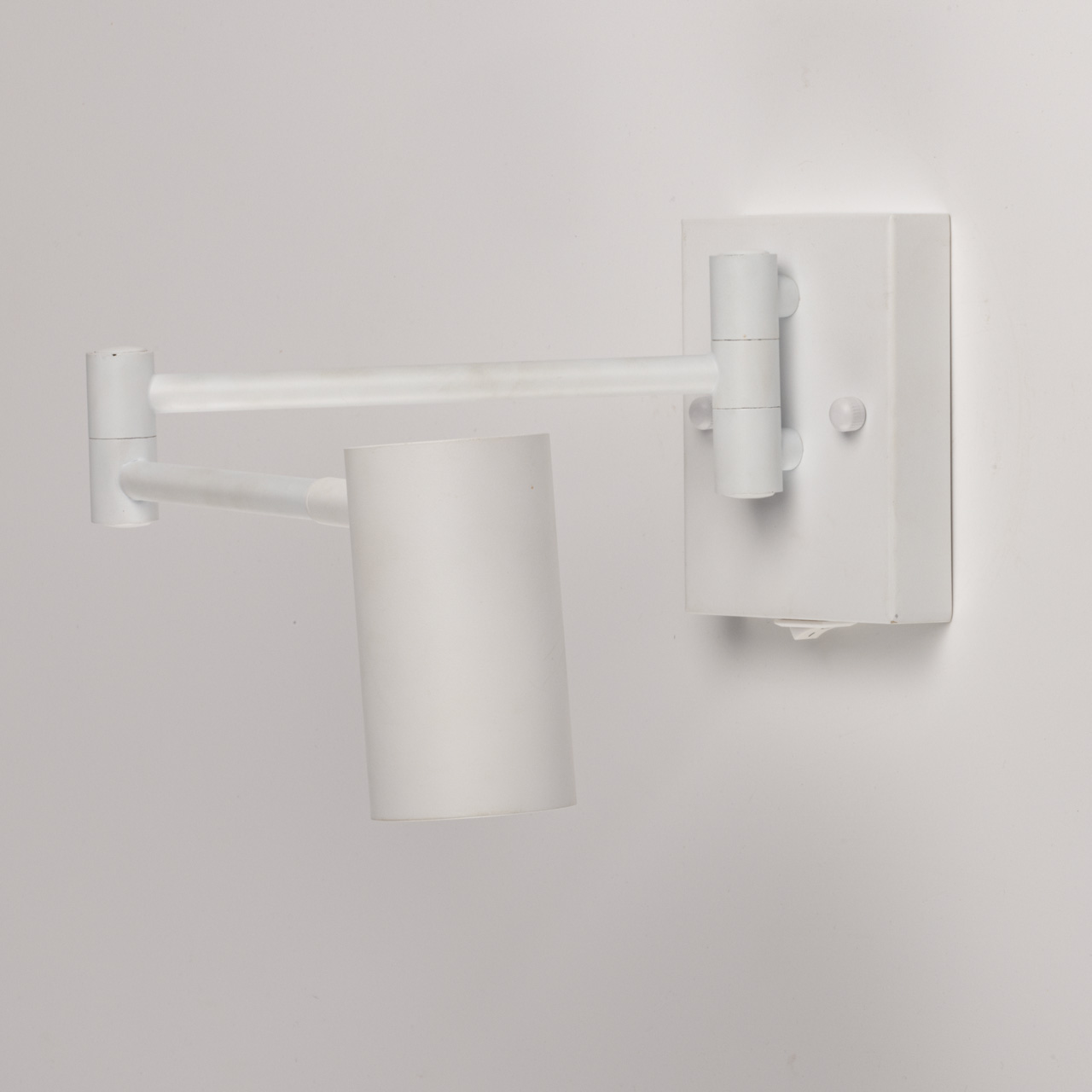 Бра VAMVIDNEE VV1039646 4 Бра VAMVIDNEE VV1039646 — изображение 4