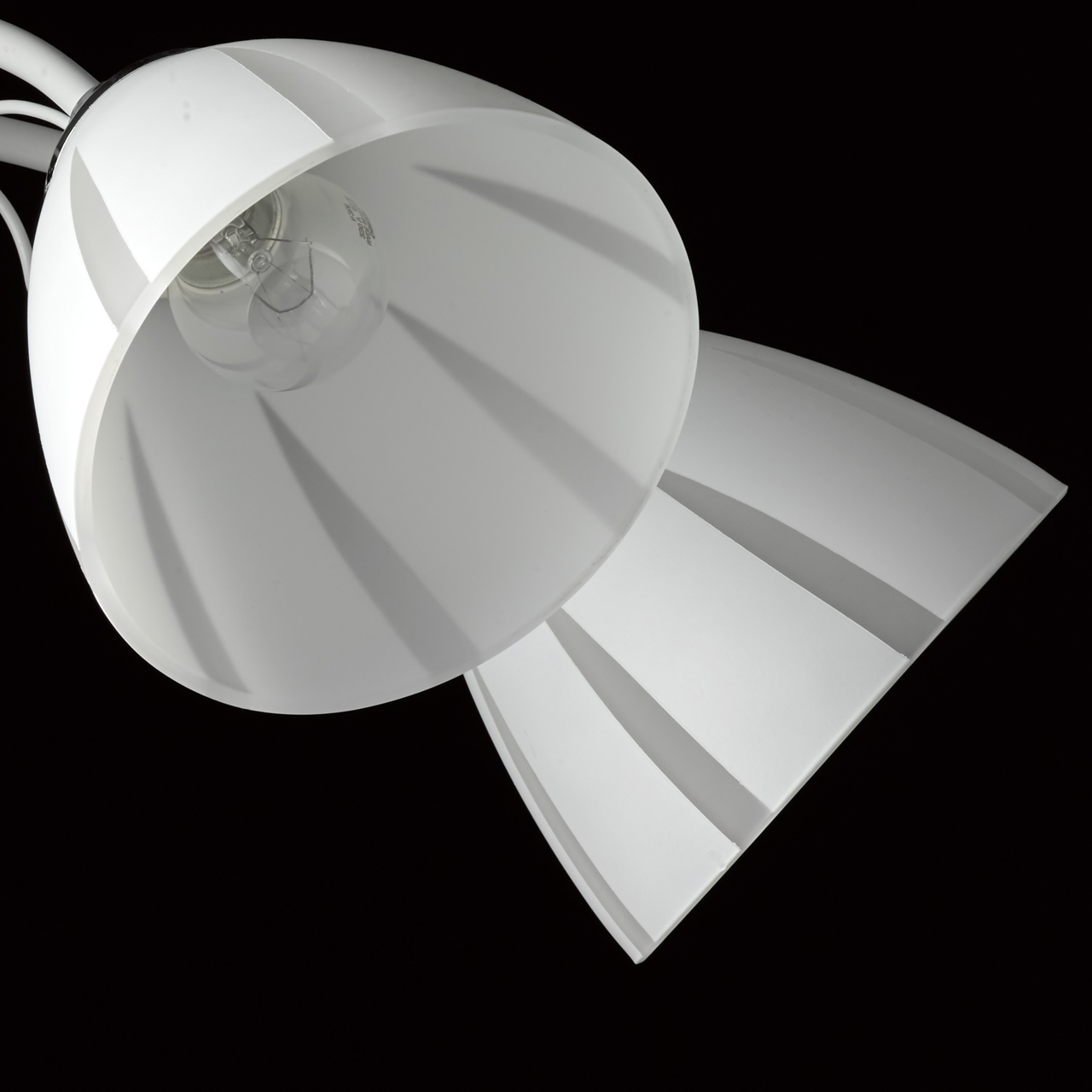 Люстра потолочная VAMVIDNEE VV565404 5 Люстра потолочная VAMVIDNEE VV565404 — изображение 5